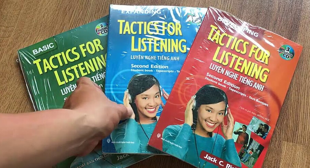 Sách Tactics For Listening