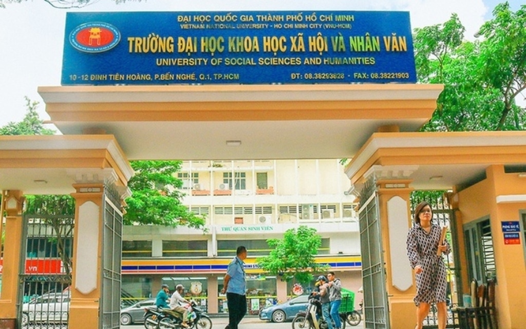Trung tâm Ngoại ngữ Đại học KHXHNV