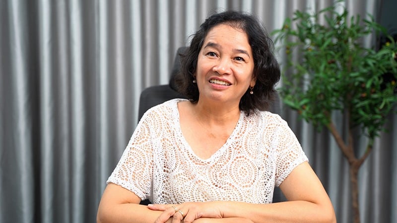 Cô Thanh (56 tuổi) quyết tâm học tiếng Anh để tự tin giao tiếp