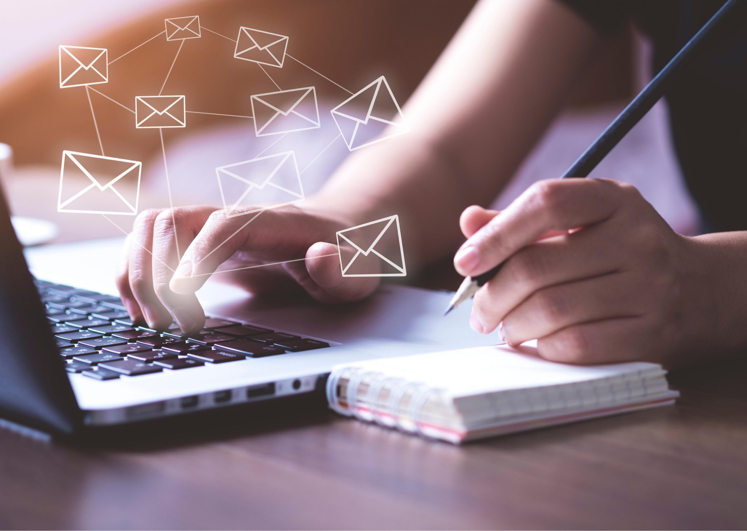 Viết email tiếng Anh xin thư giới thiệu cần sự khéo léo nhất định